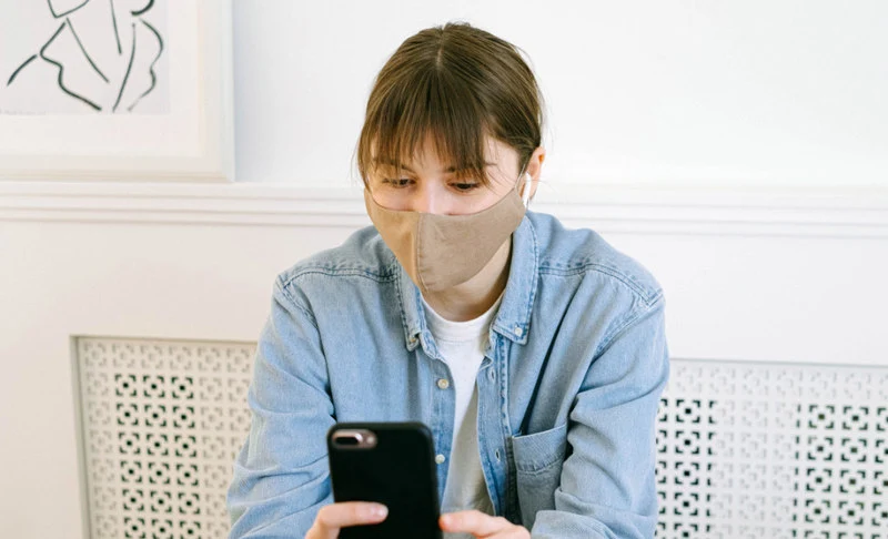 Aplikacje do walki z koronawirusem – czy naruszają prywatność?