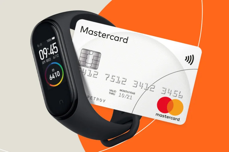 Płatności NFC z Xiaomi Mi Band 4 już u naszych sąsiadów. Kiedy w Polsce?