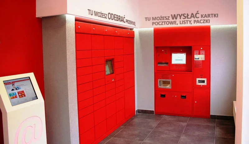 Poczta Polska szykuje rewolucję. Postawi 2000 automatów do odbioru paczek