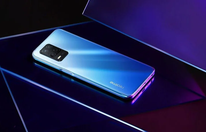 Tania przepustka do świata 5G. realme 8 5G trafi do Polski 12 maja