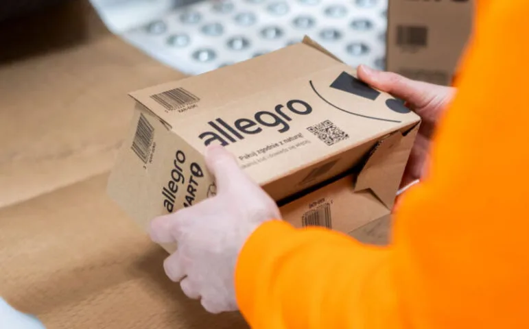 Ważna zmiana w Allegro Smart! Teraz chętniej wybierzesz dostawę kurierem