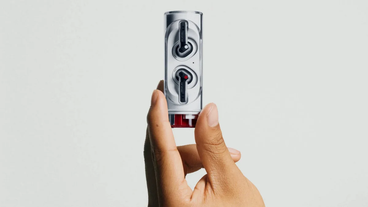 Słuchawki Nothing Ear (stick) oficjalnie. Mają oryginalne etui i nie są tanie