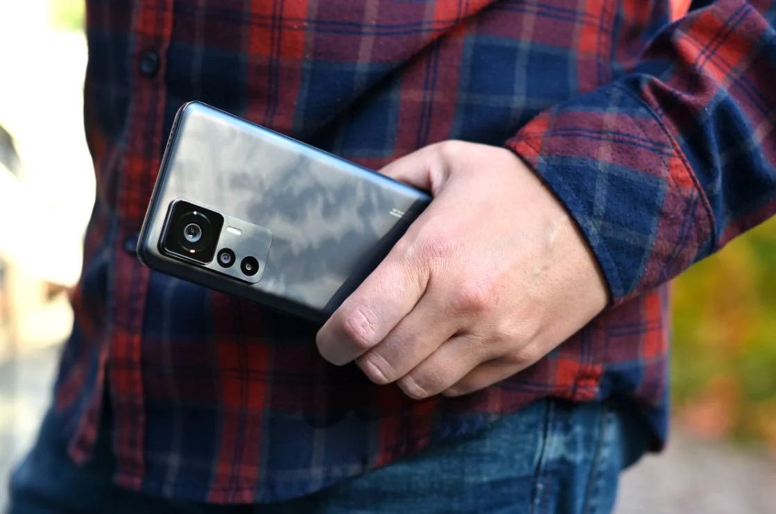 Mega funkcje i rozsądna cena. Xiaomi 12T Pro to złoty środek na rynku smartfonów
