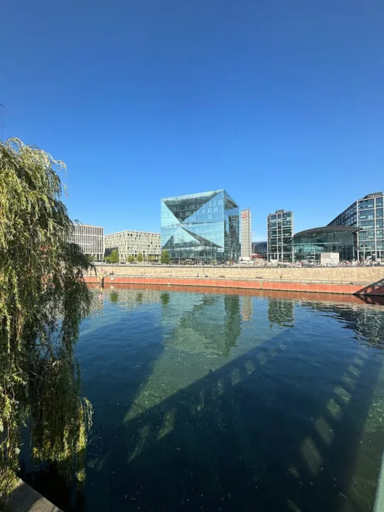 2023-10-16_125731