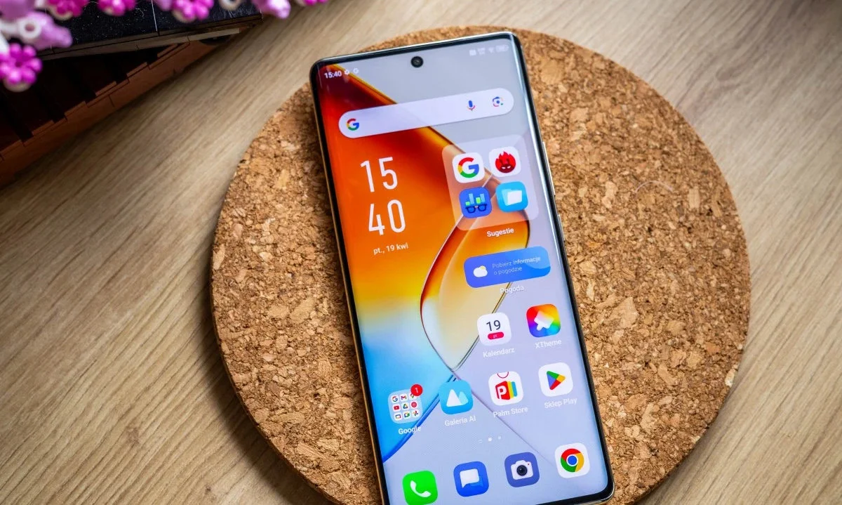 Infinix NOTE 40 Pro z zakrzywionym ekranem AMOLED