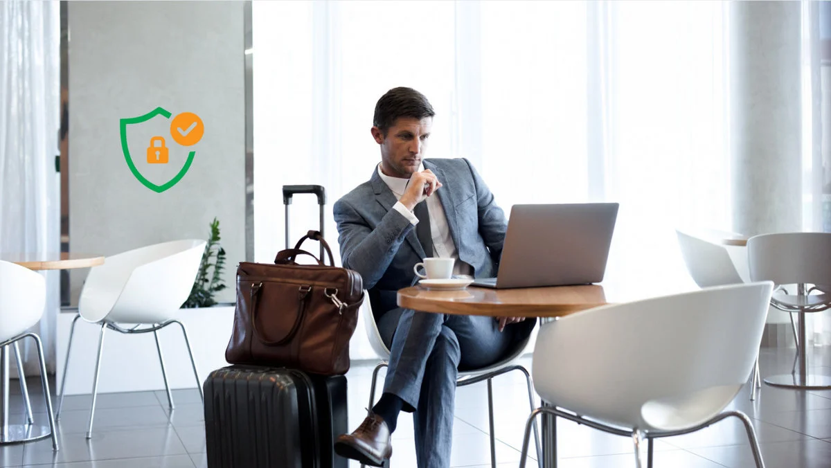 Korzystasz z laptopa w podróży? Pamiętaj o tych zasadach