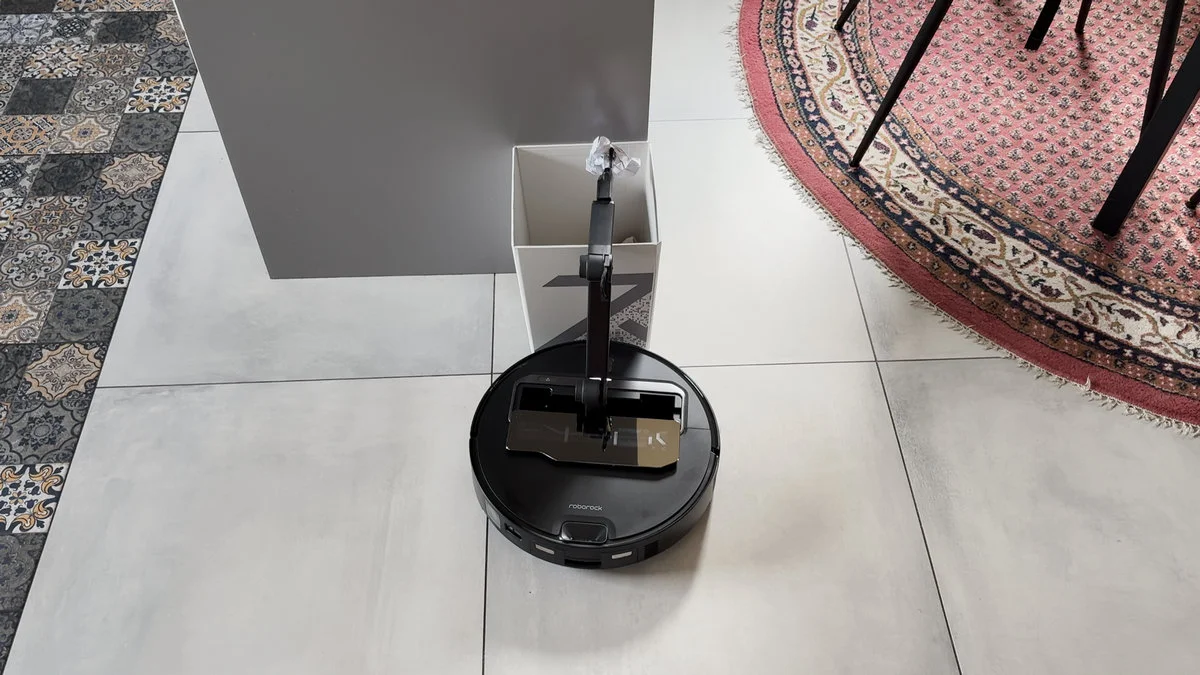 Robot podczas segregacji przedmiotów