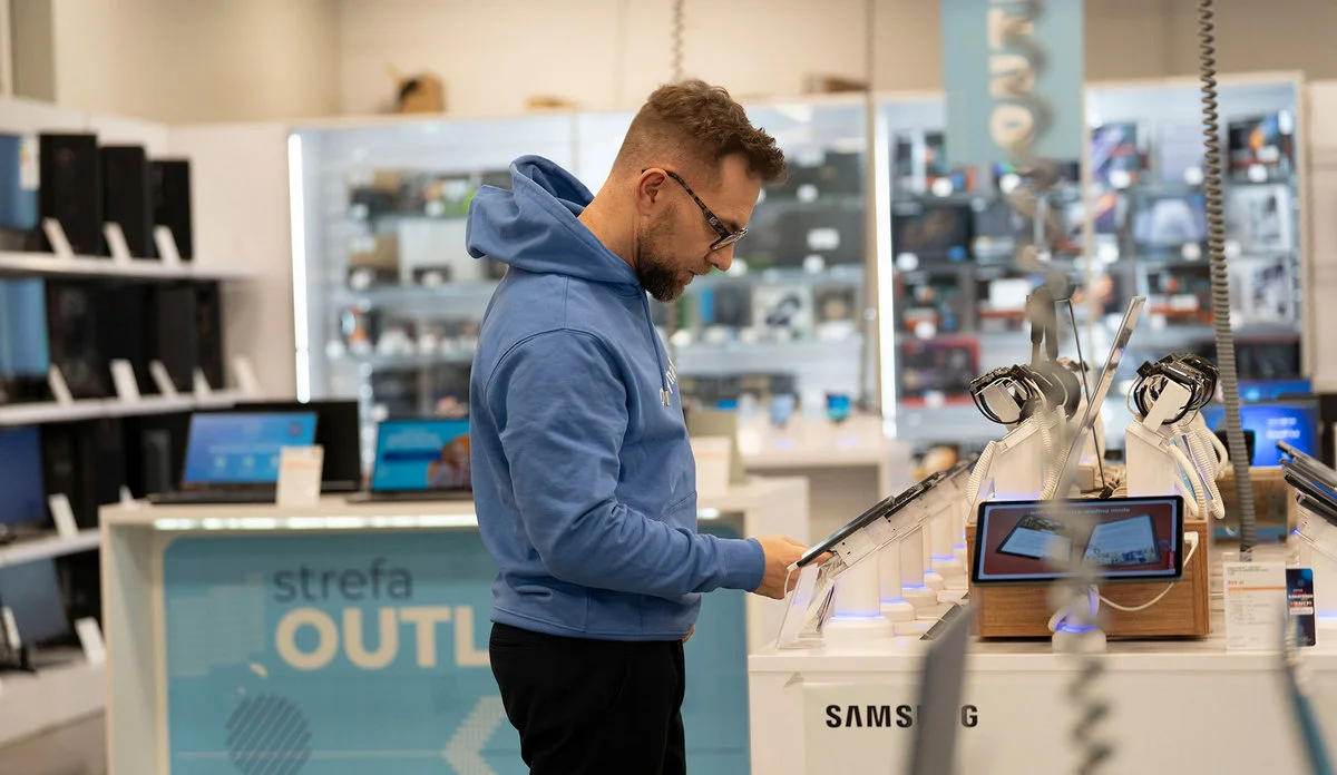 Nowy czy używany smartfon? A może sprzęt z outletu lub w promocji na Black Friday?