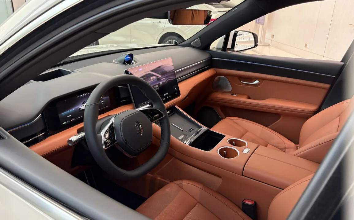 Samochody autonomiczne to pojazdy wyposażone w zaawansowane systemy sztucznej inteligencji