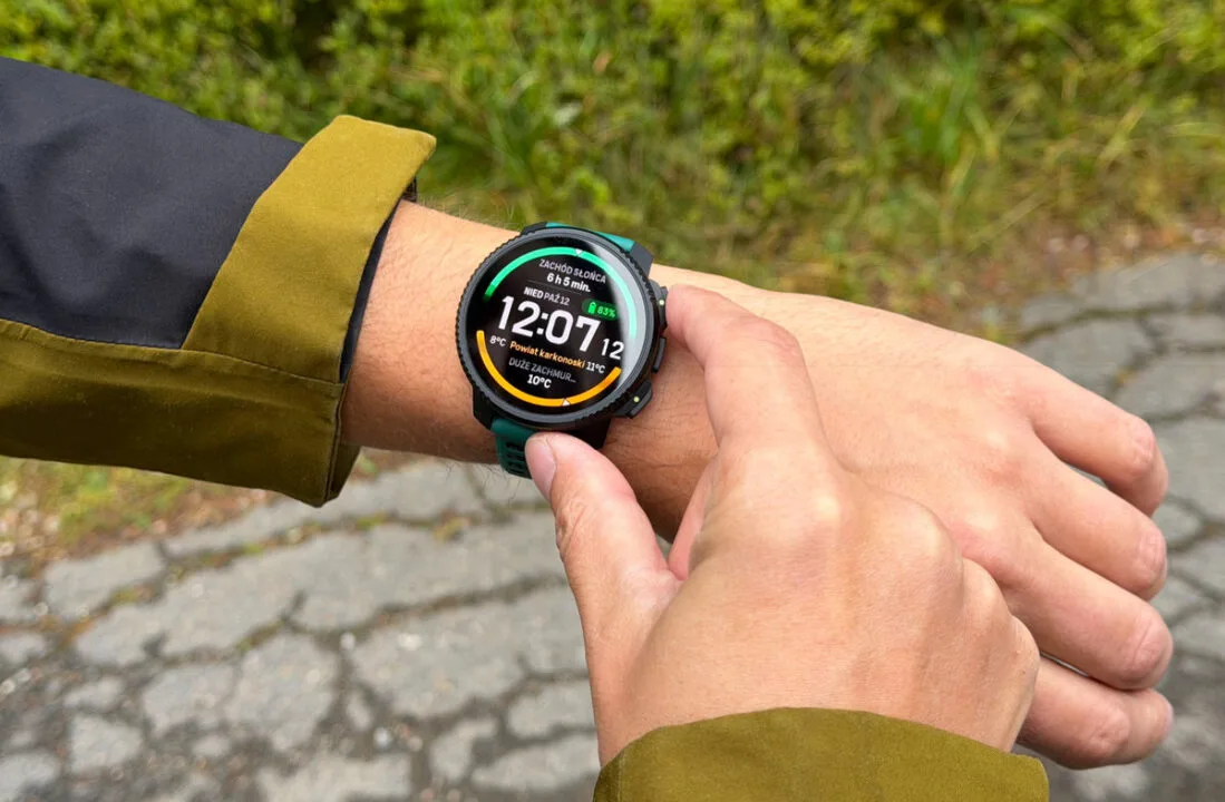 Recenzja Suunto Vertical 2. Solidny kompan nie tylko na wędrówki