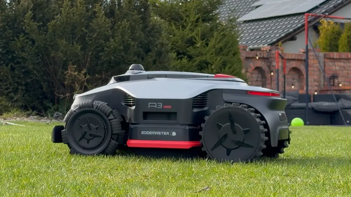 Sprawdzam Dreame A3 AWD Pro. Kompletny robot koszący, który perfekcyjnie ogarnie trawnik