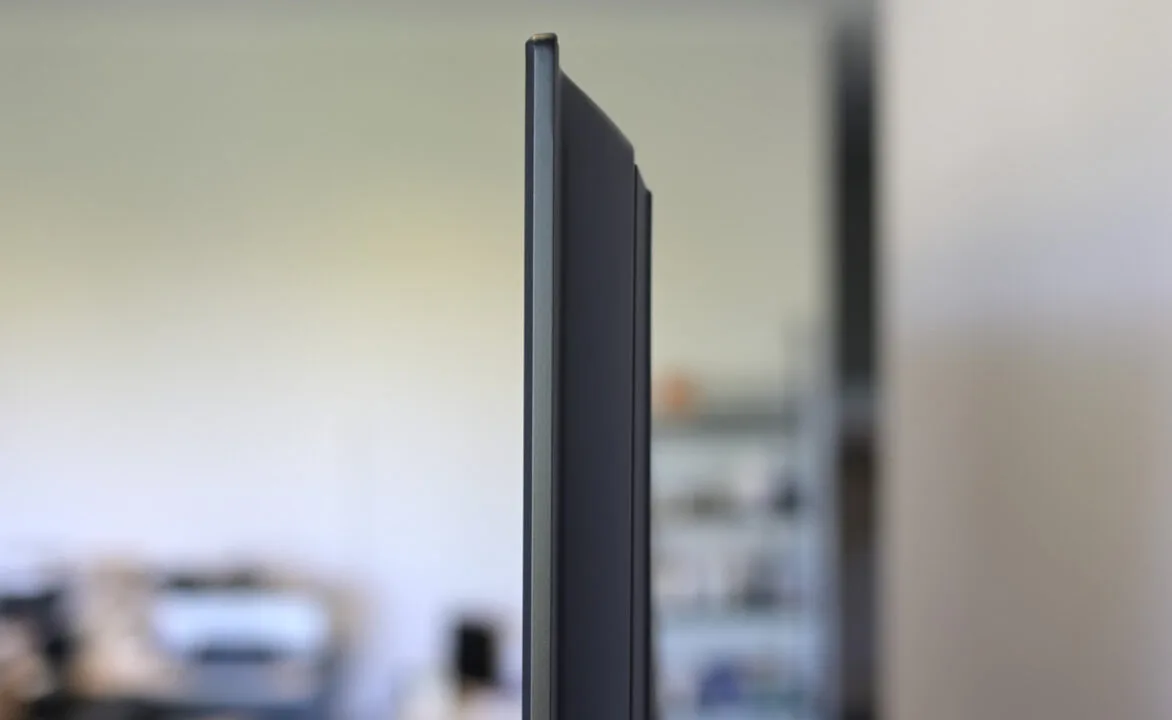 Dreame 65S100 Mini LED 4K TV z boku