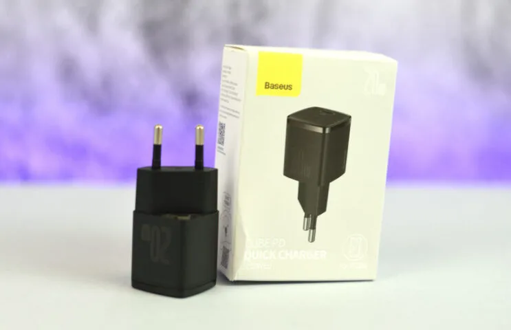 Baseus 1C 20W – test miniaturowej ładowarki do iPhone’a