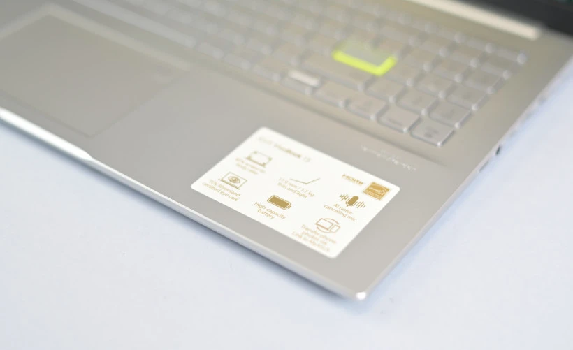 Asus VivoBook 15 K513 OLED 03