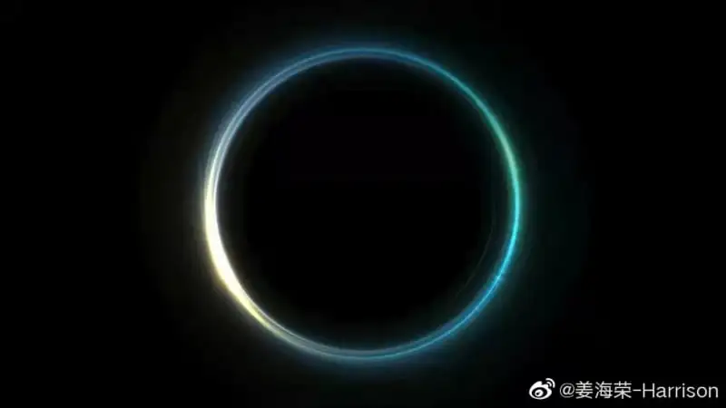 Honor idzie za ciosem.