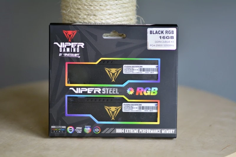 Patriot Viper Steel RGB recenzja 1