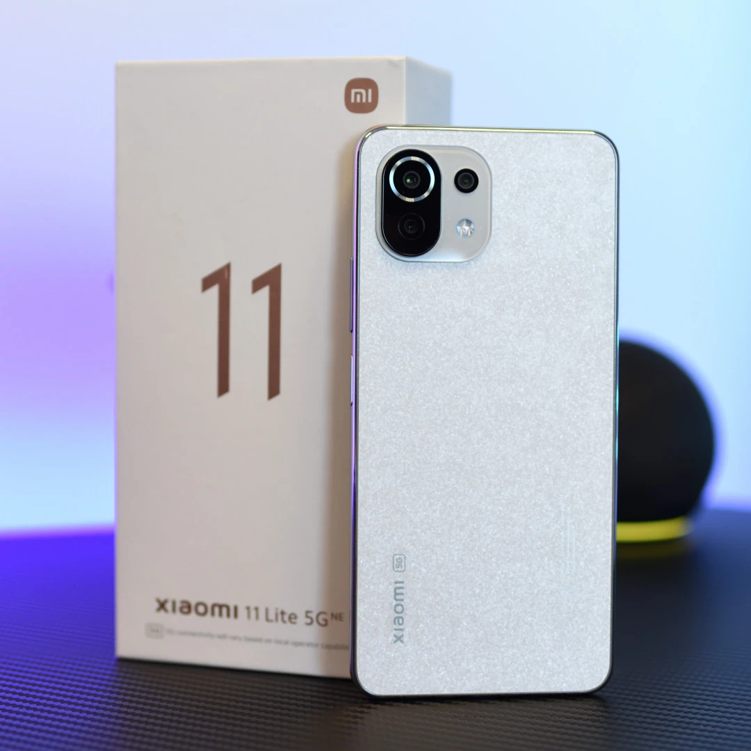 Xiaomi 11 Lite 5G NE 01
