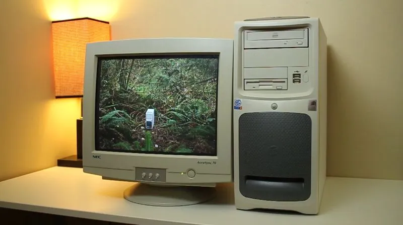 komputer z 2000 roku