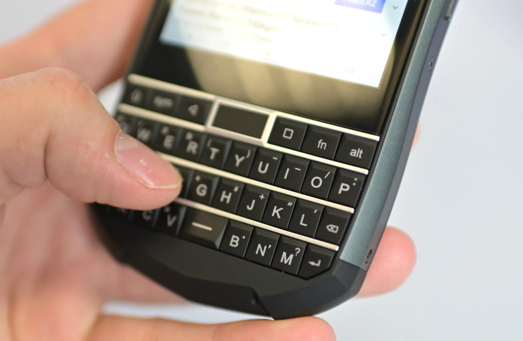 Unihertz Titan Pocket 14