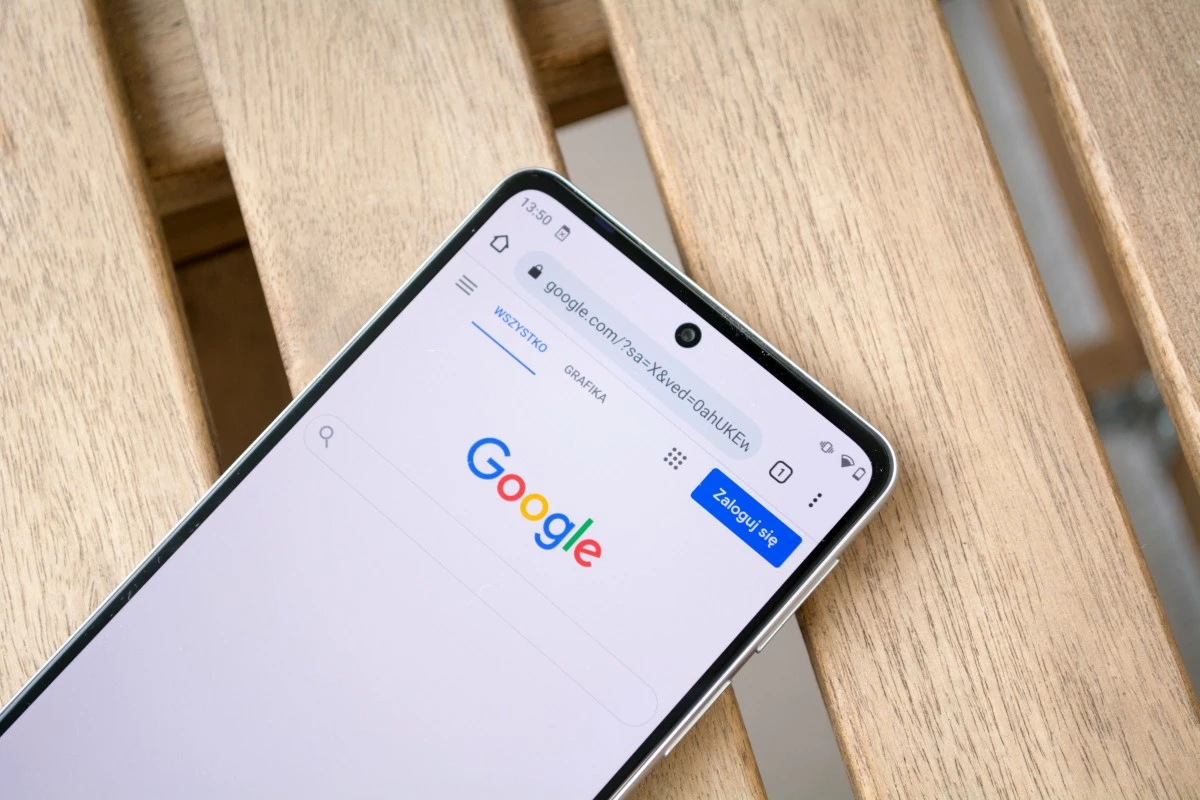 Motorola Edge 30 Pro 10