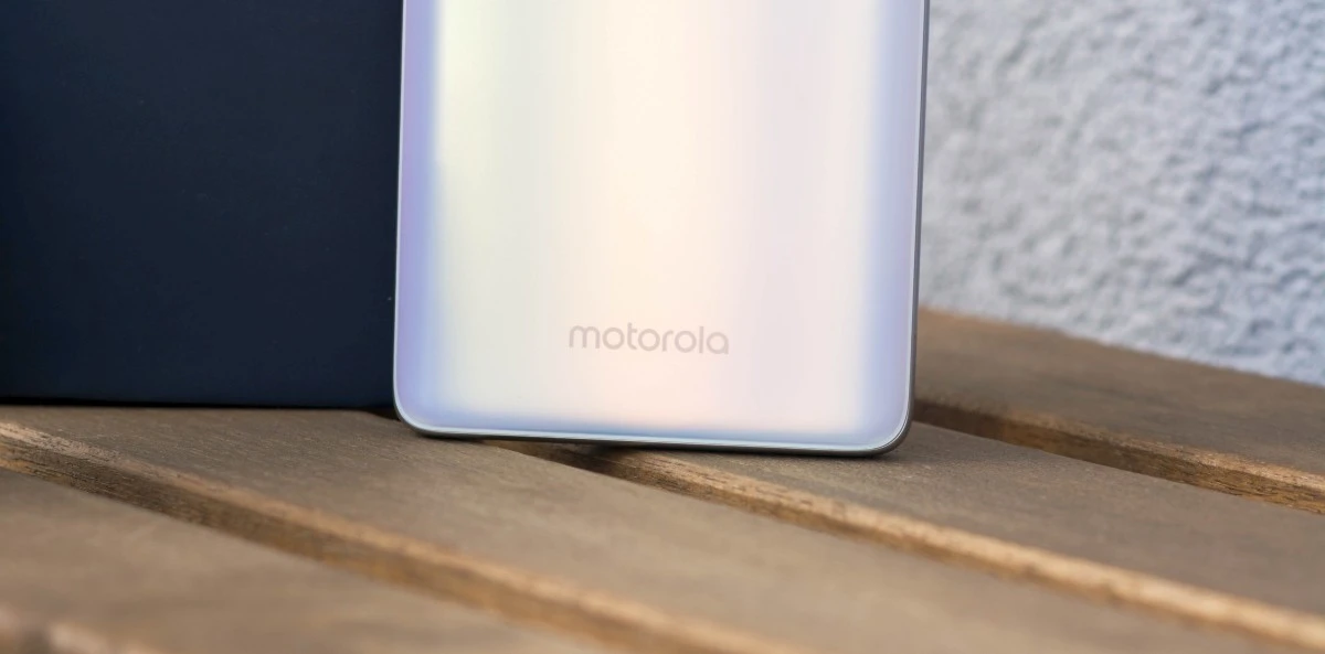 Motorola Edge 30 Pro 18
