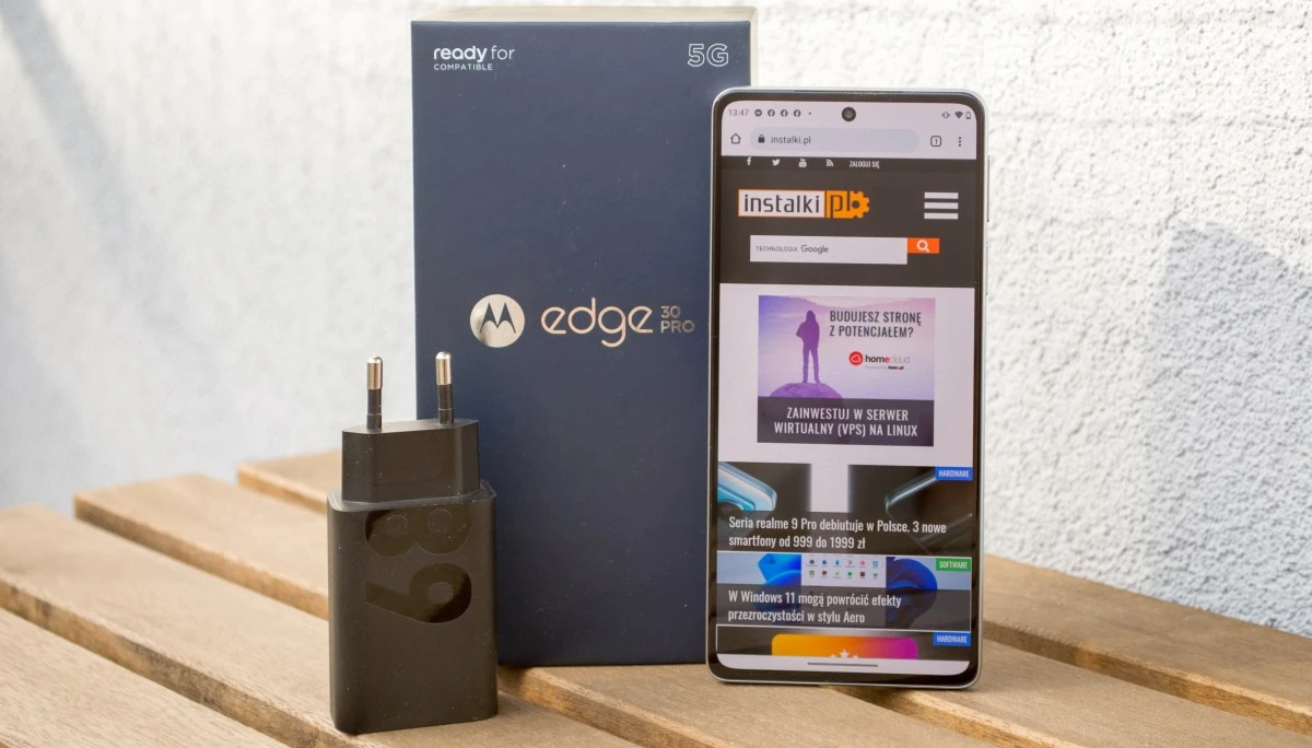 Motorola Edge 30 Pro 4