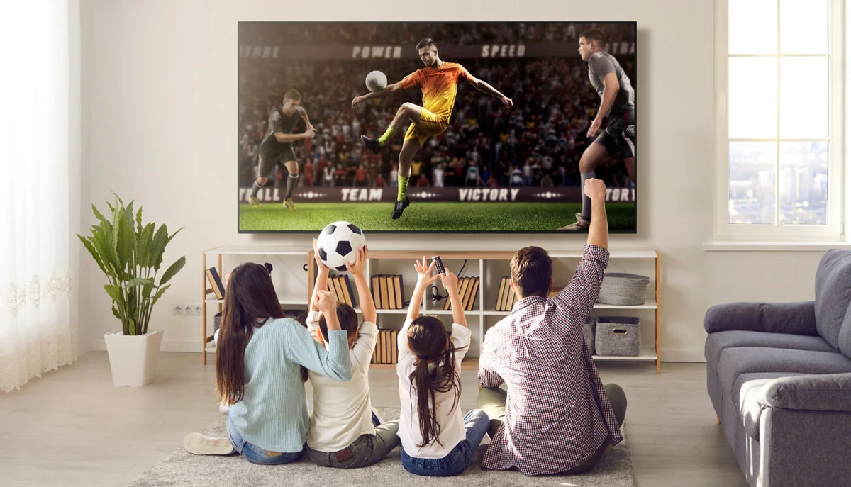 TCL 4K QLED serii C63 1