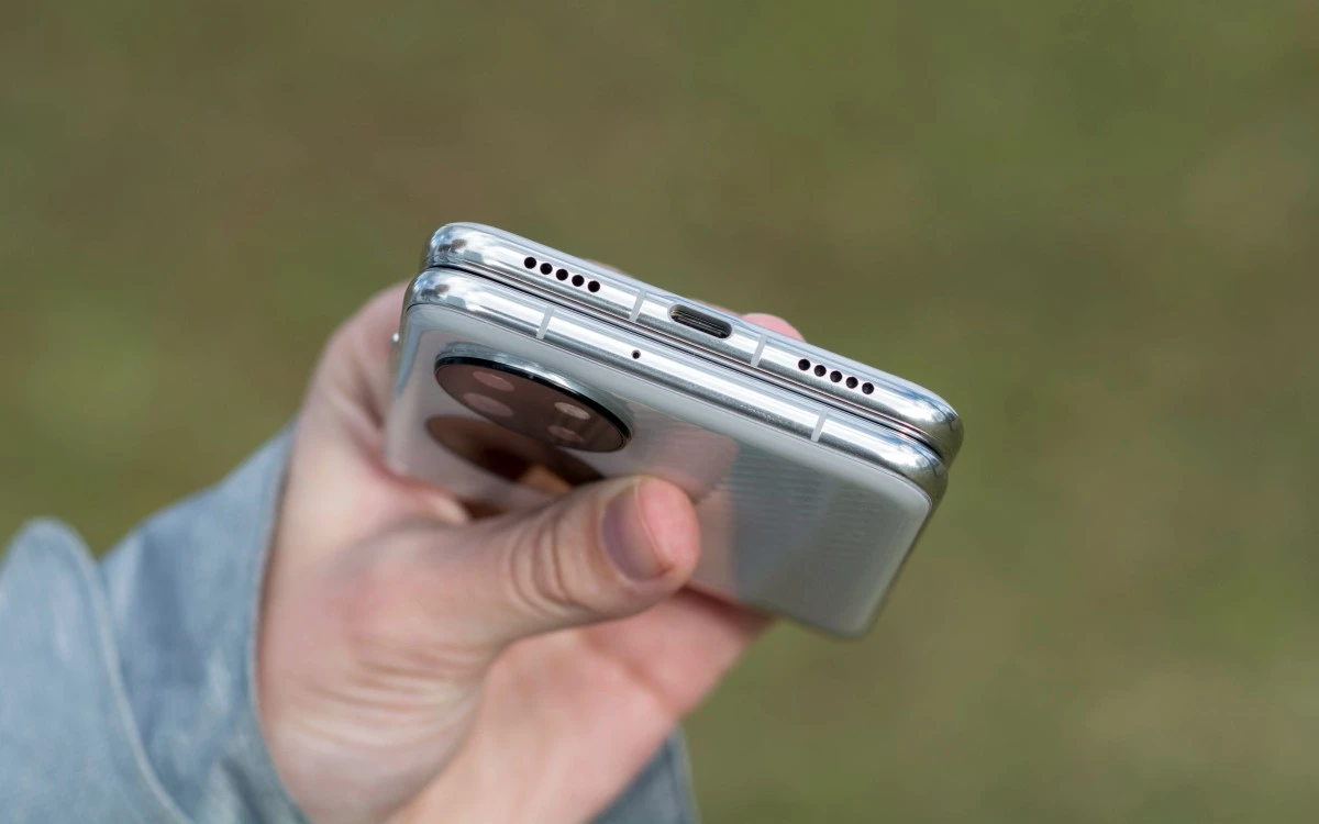 Huawei P50 Pocket 14