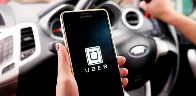 Uber patentuje technologię, która wykryje… pijanych klientów