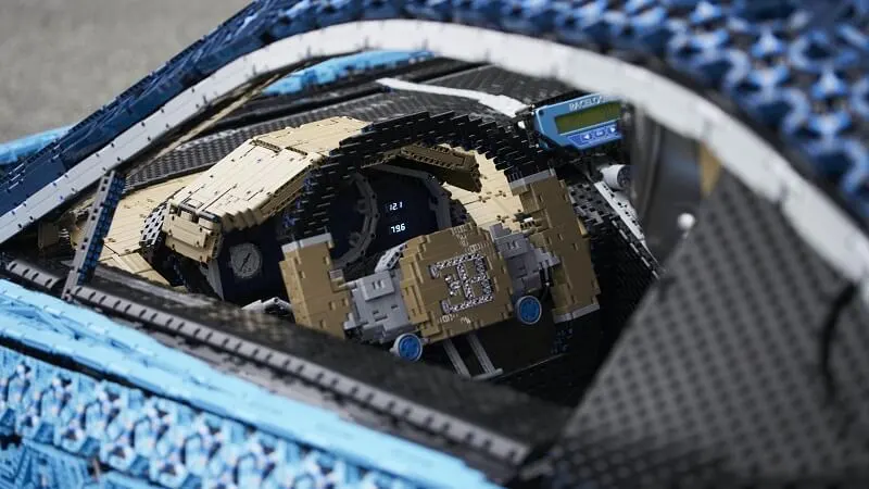 Lego chiron 5