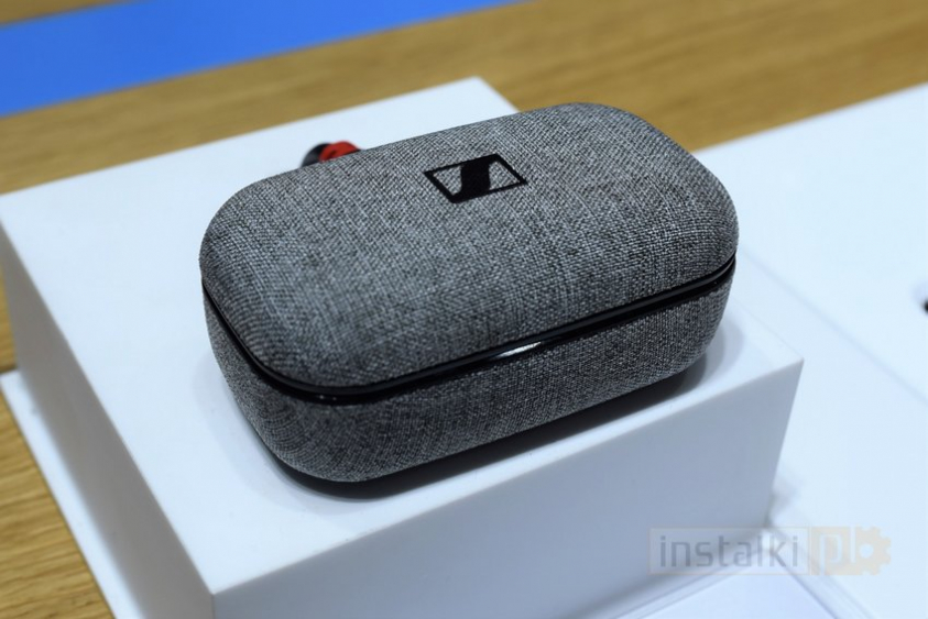 MOMENTUM True Wireless 3