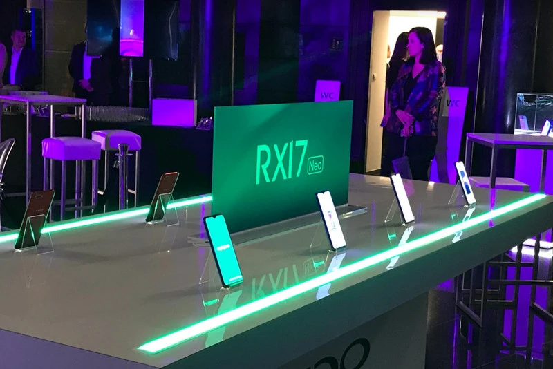 Oppo RX17 Neo