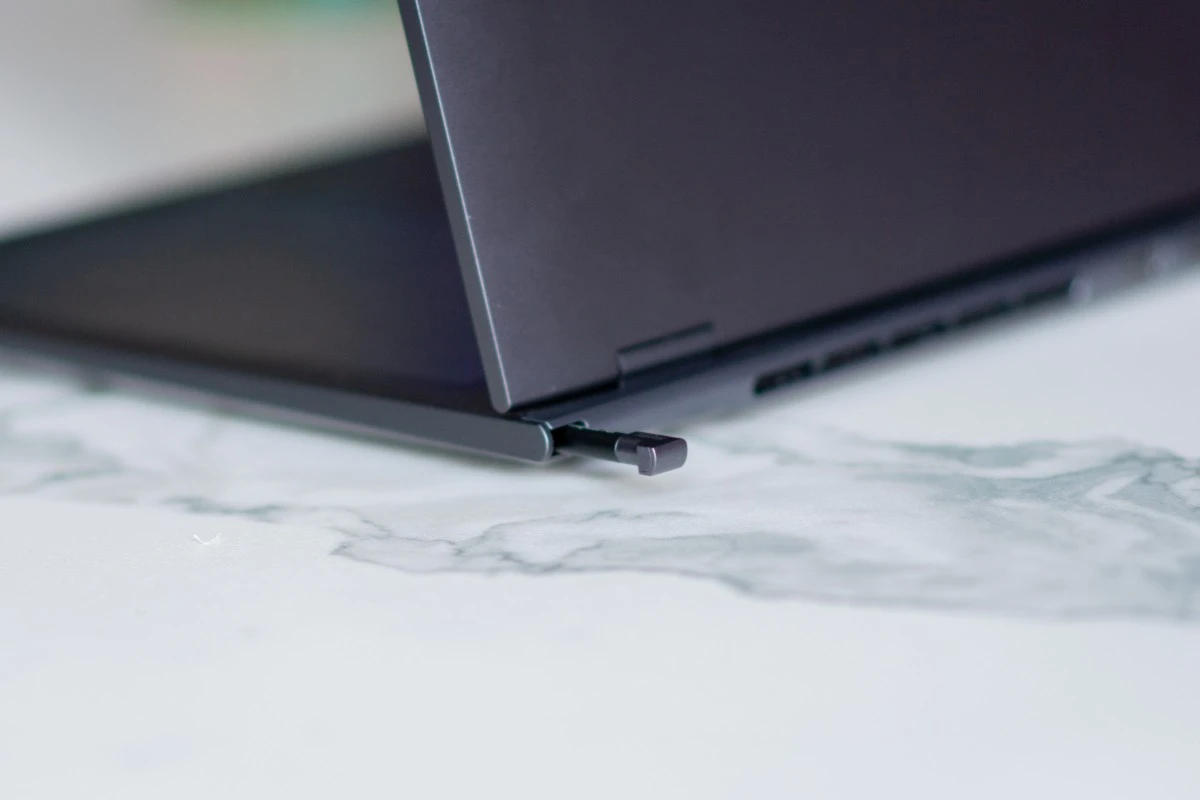 lenovo-thinkbook-plus-gen3-7