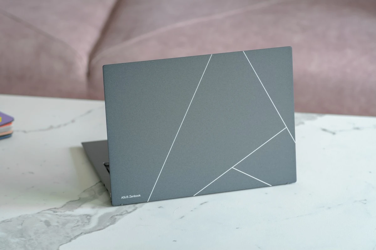 asus-s-13-oled-ux5304-3