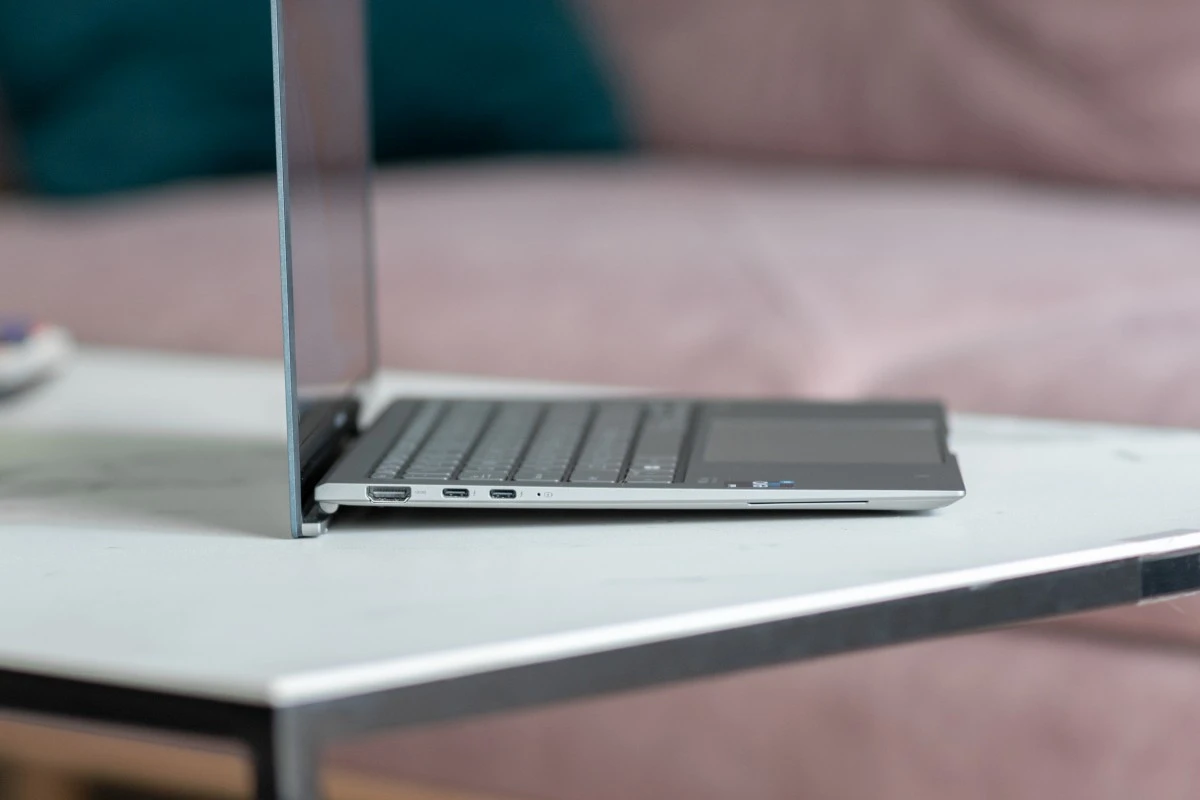 asus-s-13-oled-ux5304-5