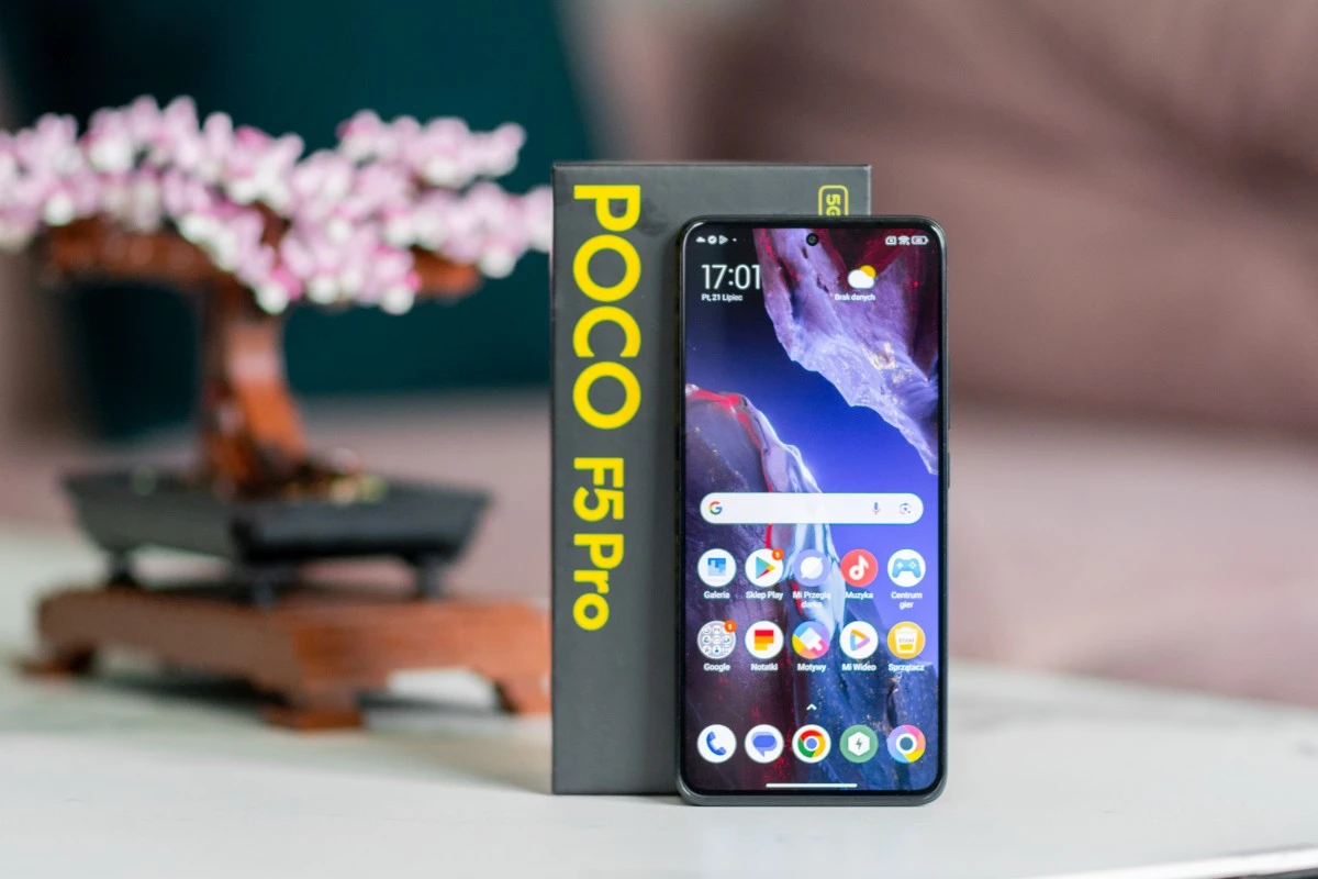 poco-f5-pro-2