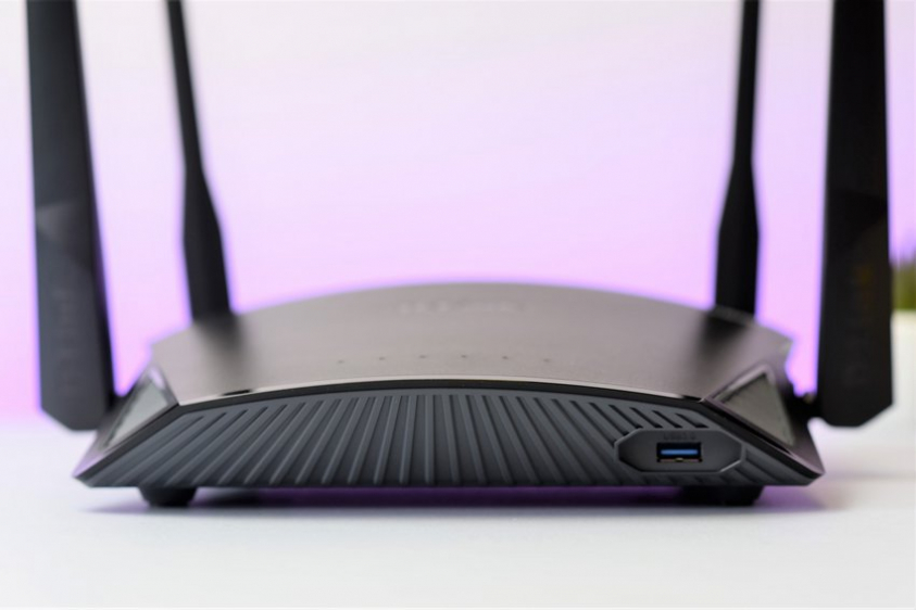 D-Link DIR-2660 EXO 2