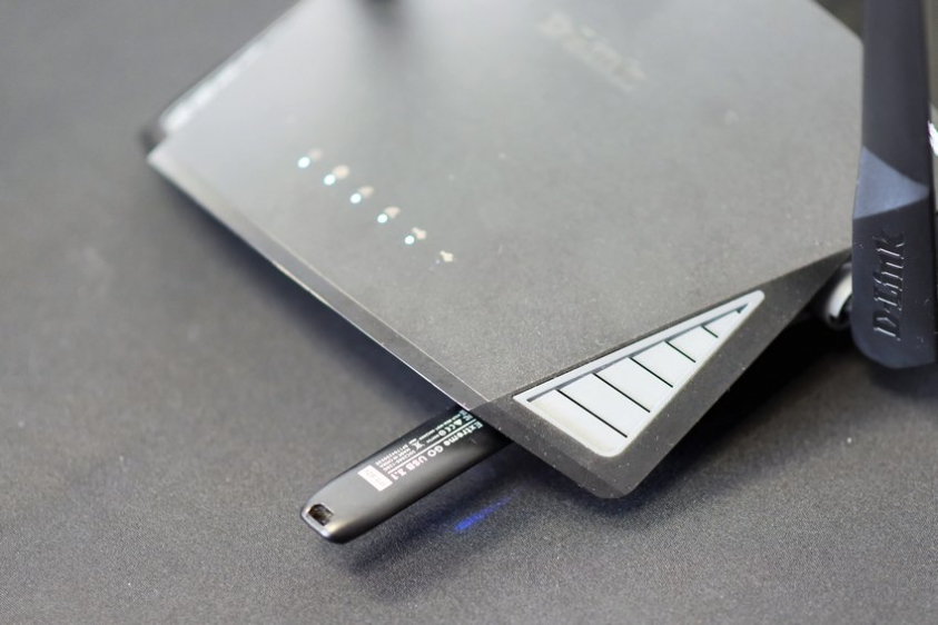 D-Link DIR-2660 EXO 9