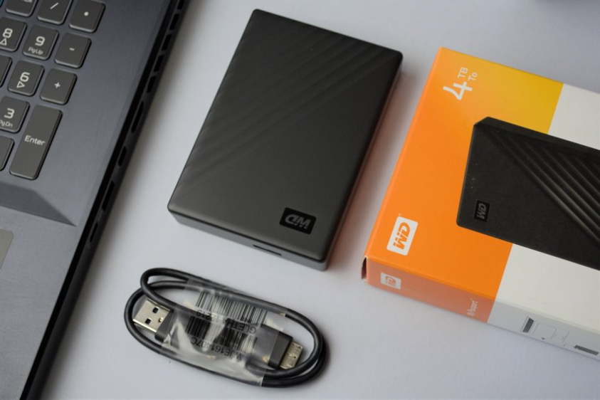 WD My Passport 4TB 1