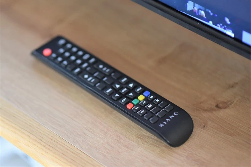 Kiano FrameLess TV 50 5