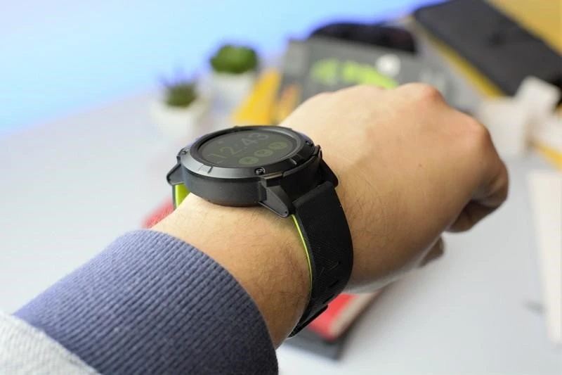 Motus AMOLED recenzja 7