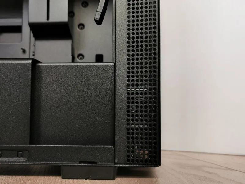 NZXT H210i recenzja 9