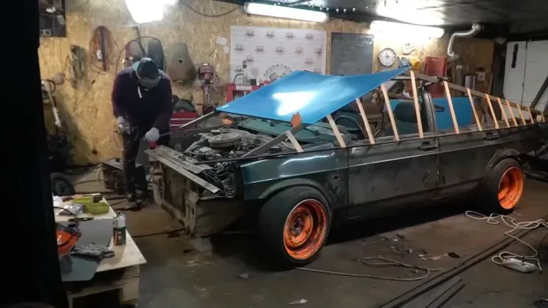 tesla cybertruck rosja