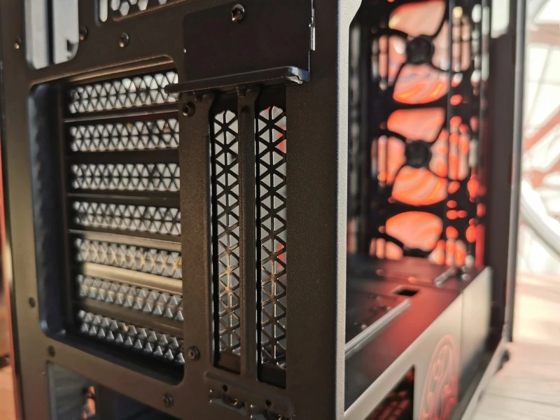 XPG Battlecruiser 30