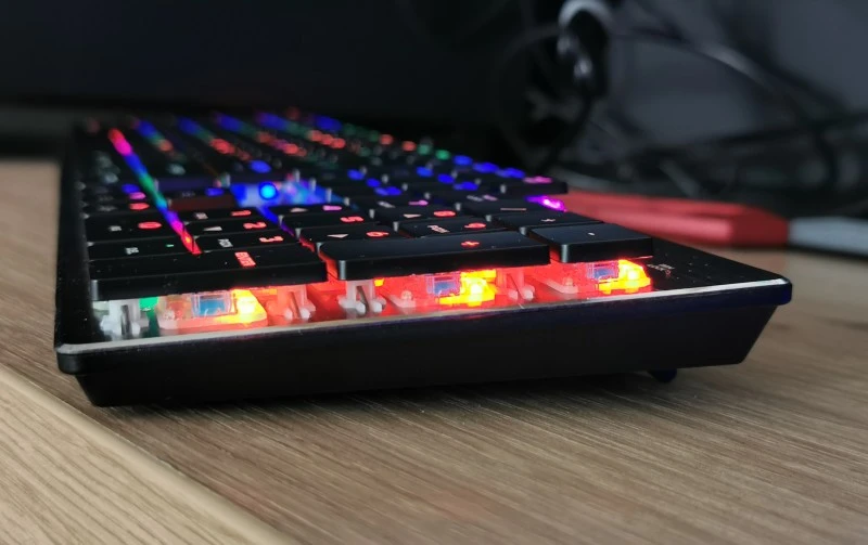 Genesis Thor 420 RGB 16