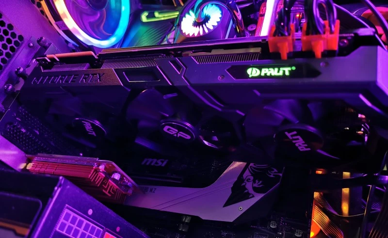 Palit RTX 2070 Super Gamingpro Premium 18