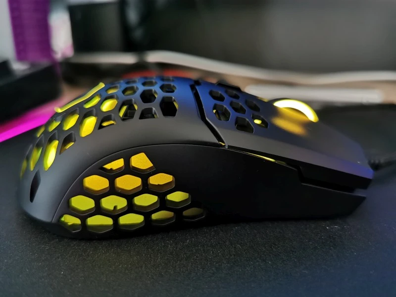 Cooler Master MM711 17