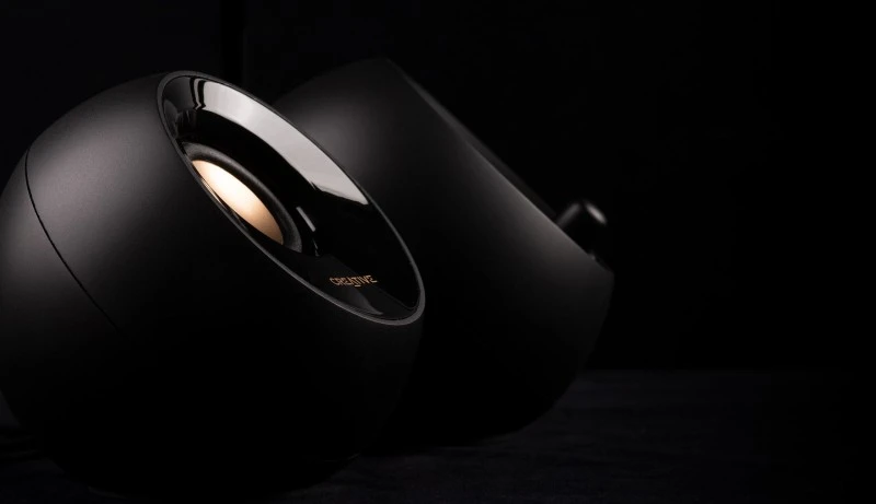 Creative Pebble Plus 2