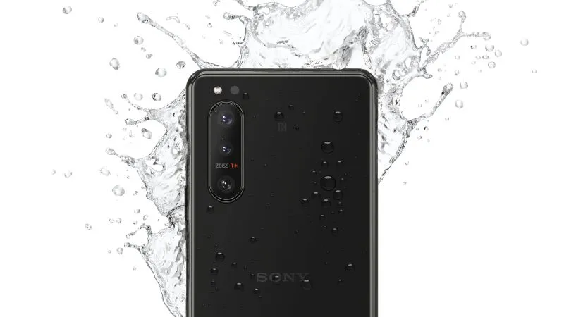Xperia 5 II water resistance black