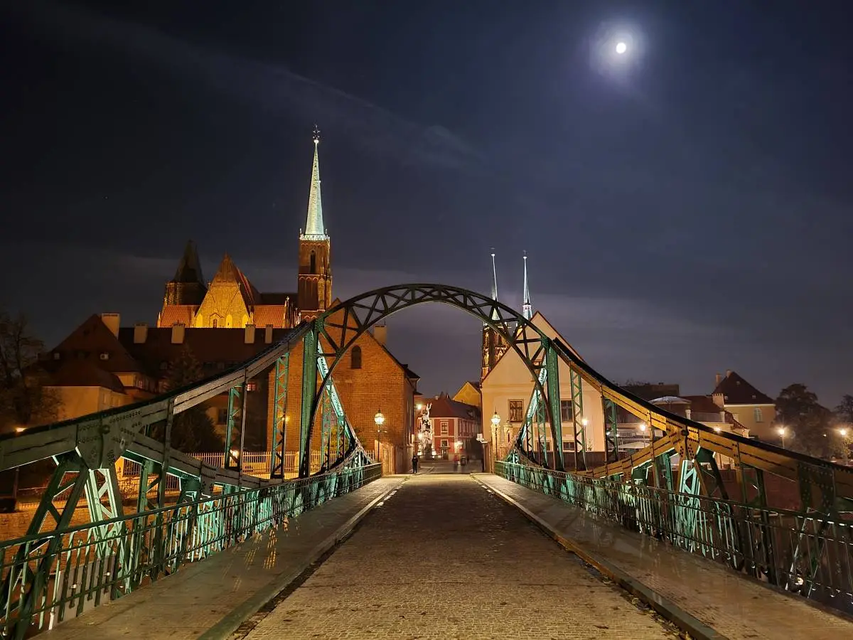 Samsung Galaxy S20 FE recenzja test